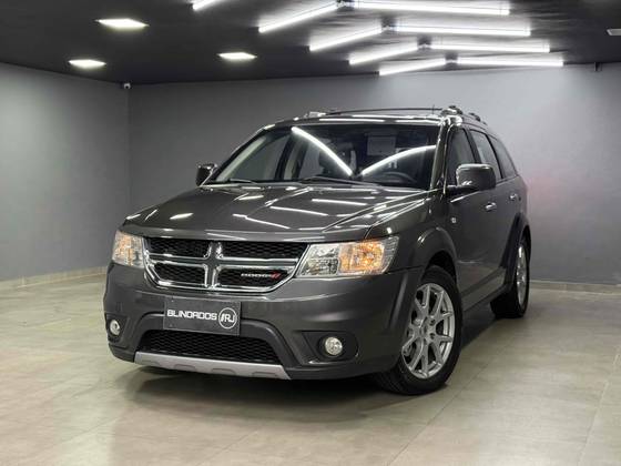 DODGE JOURNEY 3.6 RT AWD V6 GASOLINA 4P AUTOMÁTICO DODGE JOURNEY 3.6 RT AWD V6 GASOLINA 4P AUTOMÁTICO